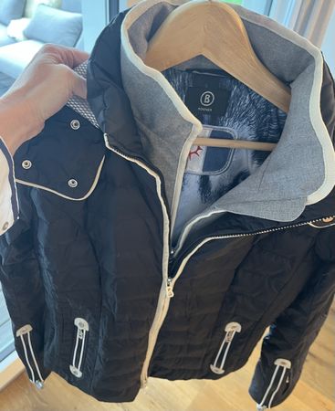 Bogner Daunenjacke, Schwarz, Gr. 40 neuwertig!