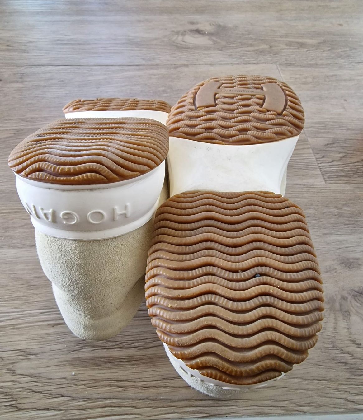 Hogan Scarpe da donna: Hogan Sneakers, Grösse 36 – Usato da Seftigen venduto da G00 2