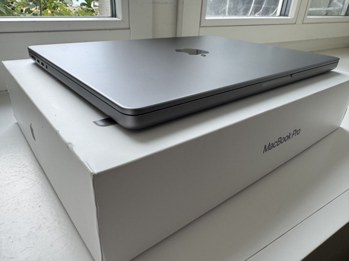 Apple Portables: MacBook Pro 14 M1 Pro, 93% Akku, 16/512 – D'occasion à Küsnacht Zh par gal_s6dj 5