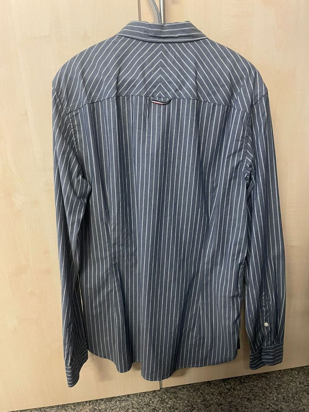 Camicie: Hemd von Tommy Hilfiger Grösse L – Usato da Würenlos venduto da getskill 2
