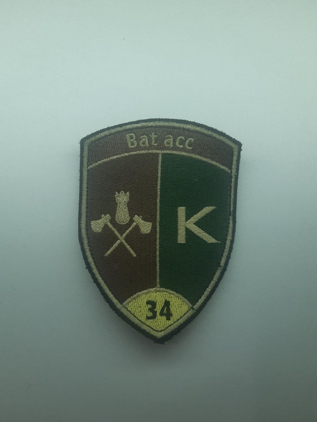 Schweizer Armee Placchette & Badge: BADGE ECUSSON MILITAIRE SUISSE BAT ACC 34 – Nuovo (secondo la descrizione) da Domdidier venduto da baumeyer-seb