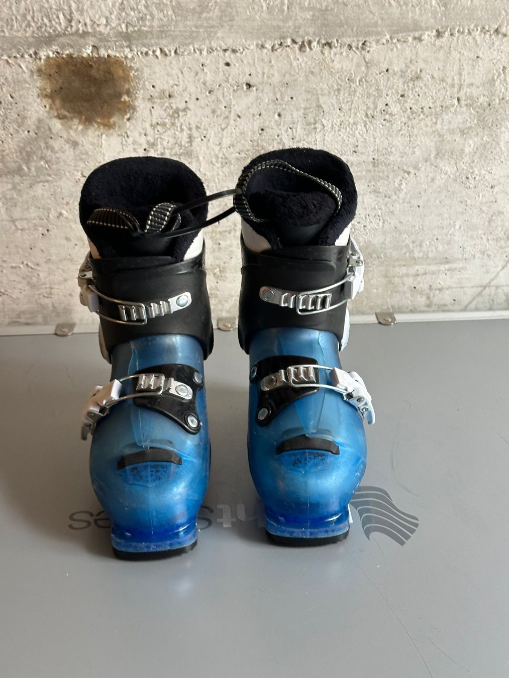 Salomon Schuhe für Jungen: Salomon Kinder Skischuhe 20 / Gr. 31 – Gebraucht aus Emmenbrücke von karkarkar 4