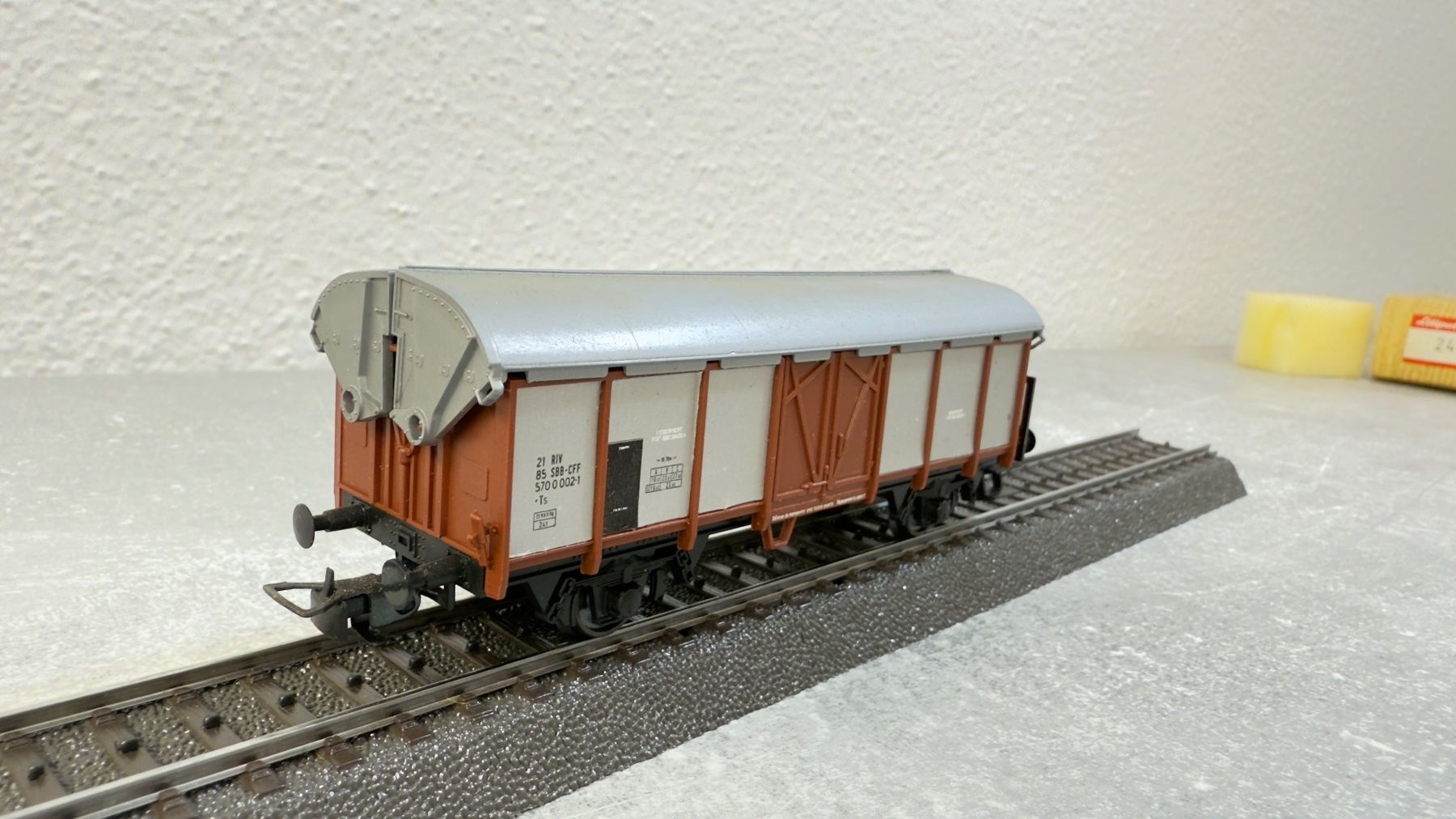 Liliput Modelleisenbahnen: Liliput Güterwagen  H0 / AC in OVP – Gebraucht aus Windlach von Kelebra 1