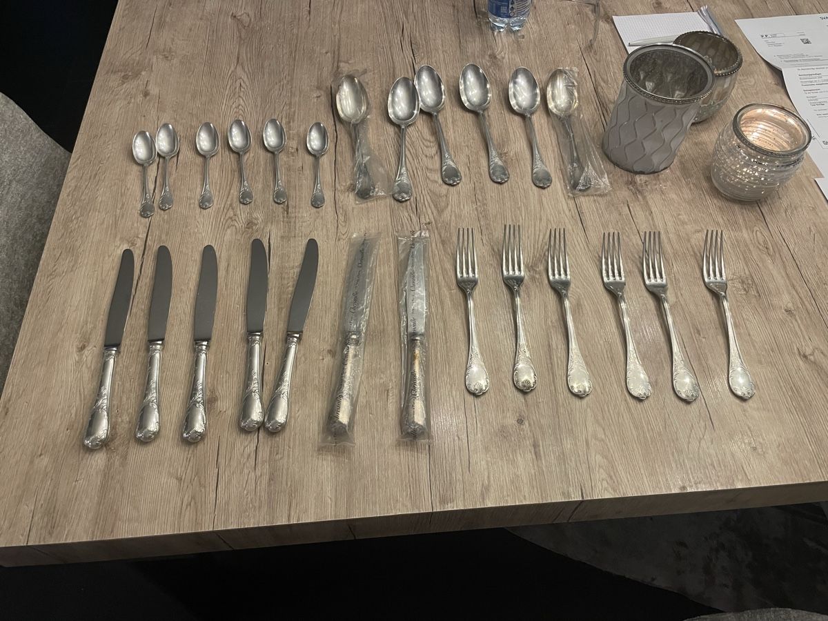 Christofle Set di posate: Versilbertes Christofle Marly Besteck 25 Teile – Nuovo e nell'imballaggio originale da Fällanden venduto da rivai123 5