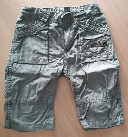 Kurze Hose oliv - Grösse 98