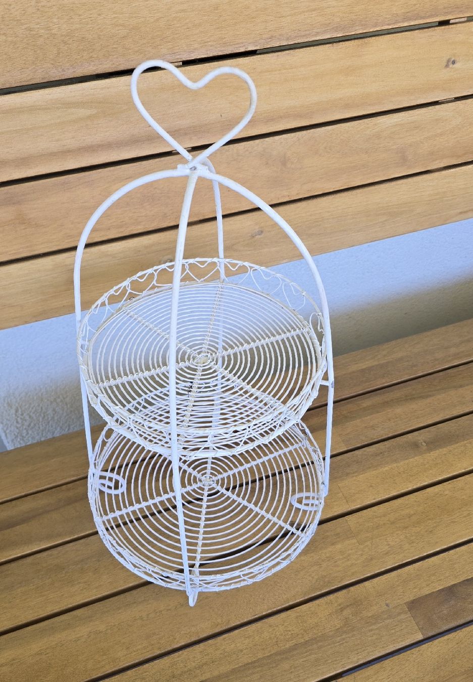 Tutte le decorazioni: Hübscher Etagere weiss – Usato da Sursee venduto da M_Z