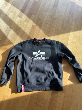 Pull Alpha Industrie