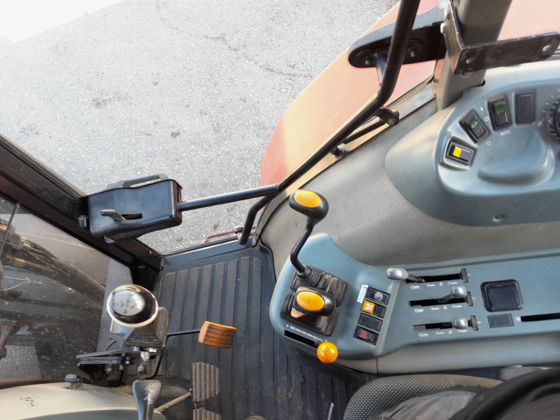 Traktoren: Traktor Mc Cormick CX 100 – Gebraucht aus Menzingen von Staub-Landtechnik 5