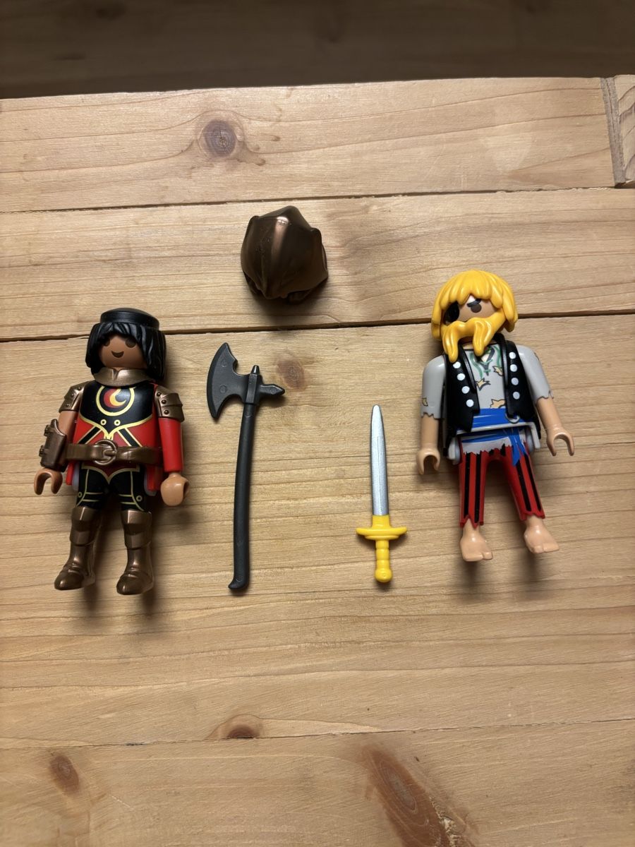 Playmobil Spielzeuge: Playmobil Figuren Ritter und Pirat – Gebraucht aus Grosswangen von Yafuda 1