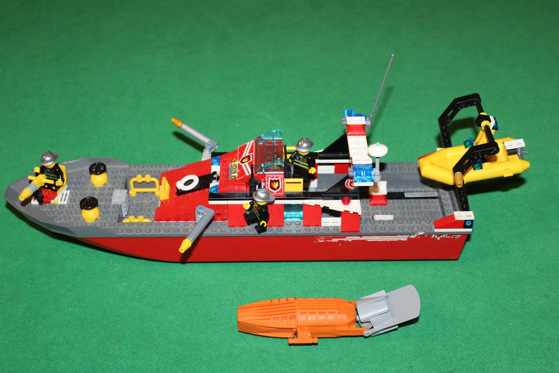 Lego Baukästen: Lego City Feuerwehrboot 7906 – Gebraucht aus Beinwil am See von