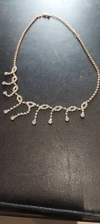 Altri gioielli: Schmuckset mit Ziersteinen – Usato da Oetwil am See venduto da Klma1 1