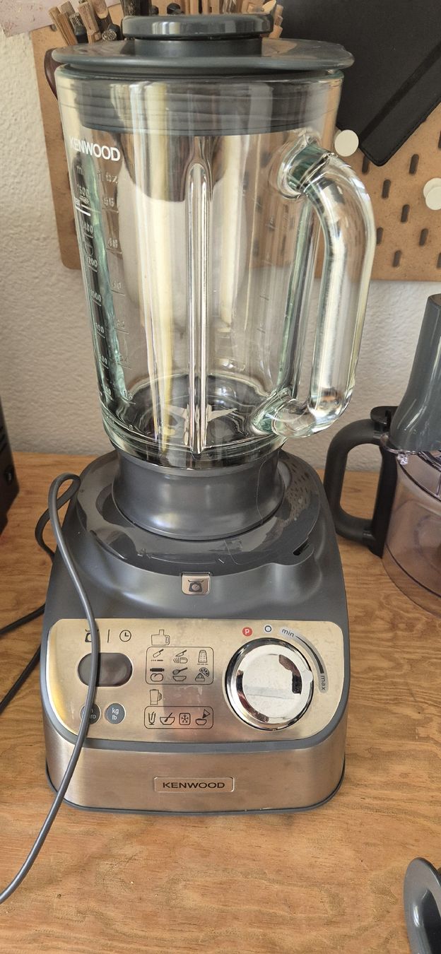 Kenwood Küchengeräte: Kenwood Food Processor MultiPro XL Weig – Neu (gemäss Beschreibung) aus Biel/Bienne von kodama_kiiro 3