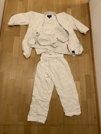 Judo Anzug Hiku Tori weiss Grösse 140 gebraucht