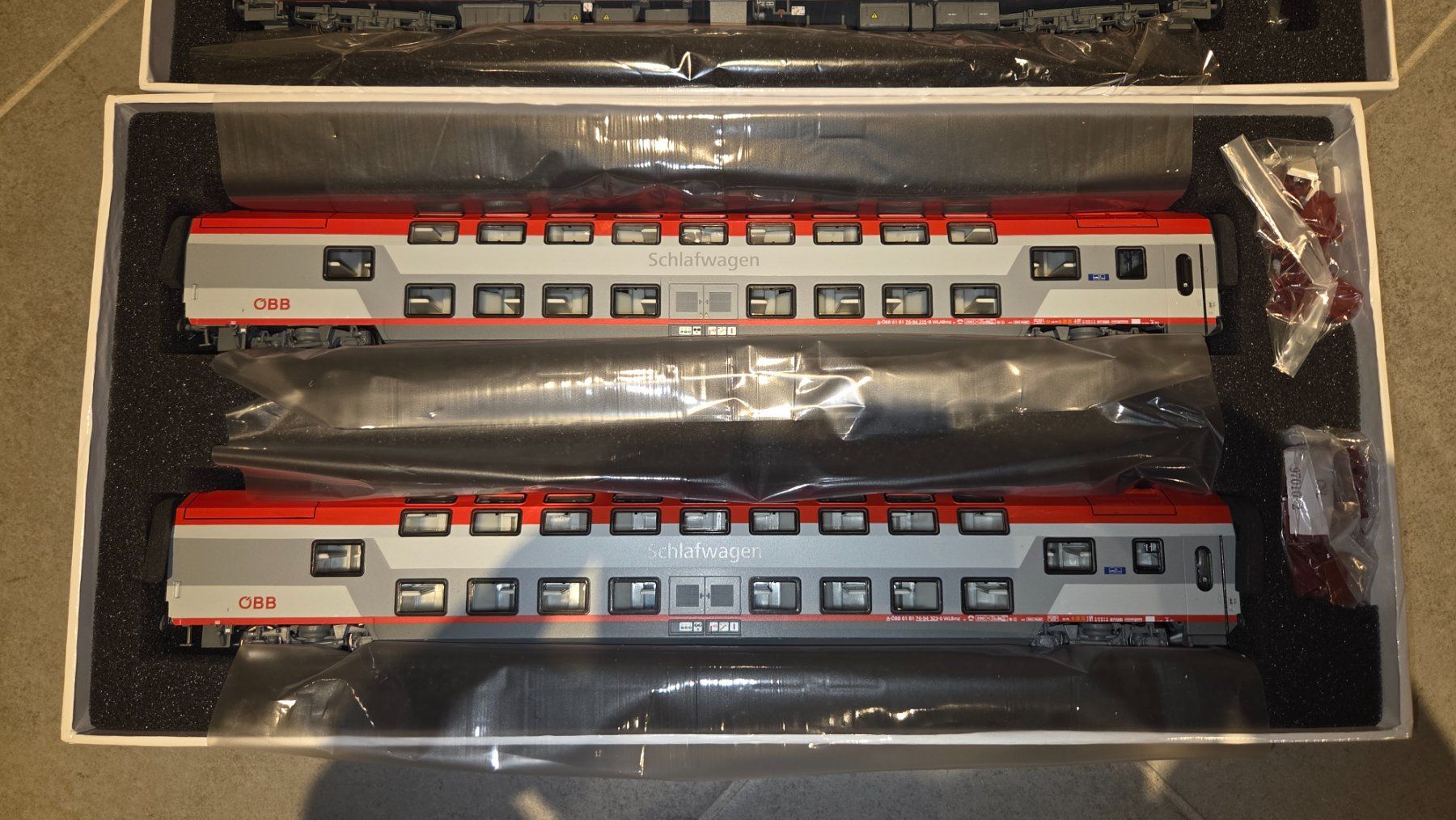 LS Models Modellini di ferrovie: Train Wiener Walzer – Usato da Crésuz venduto da lechat07 3