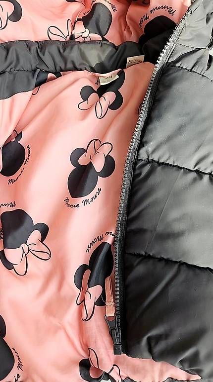H&M Jacken & Mäntel: Minnie Mouse Jacke  anthrazit/pink Grösse 80 – Gebraucht aus Strengelbach von Ciinci 3