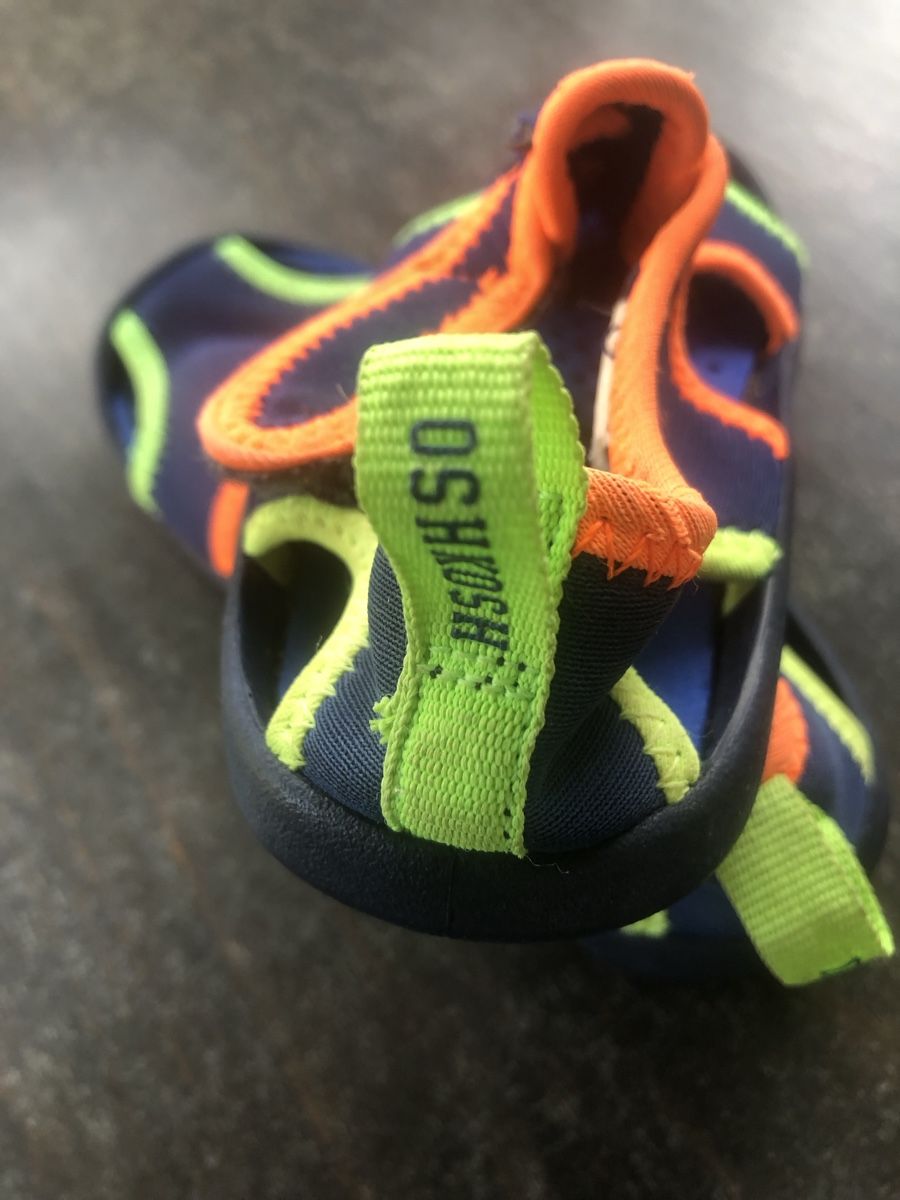 Scarpe da uomo: Badeschuhe Kinder – Usato da Solothurn venduto da galinka 1