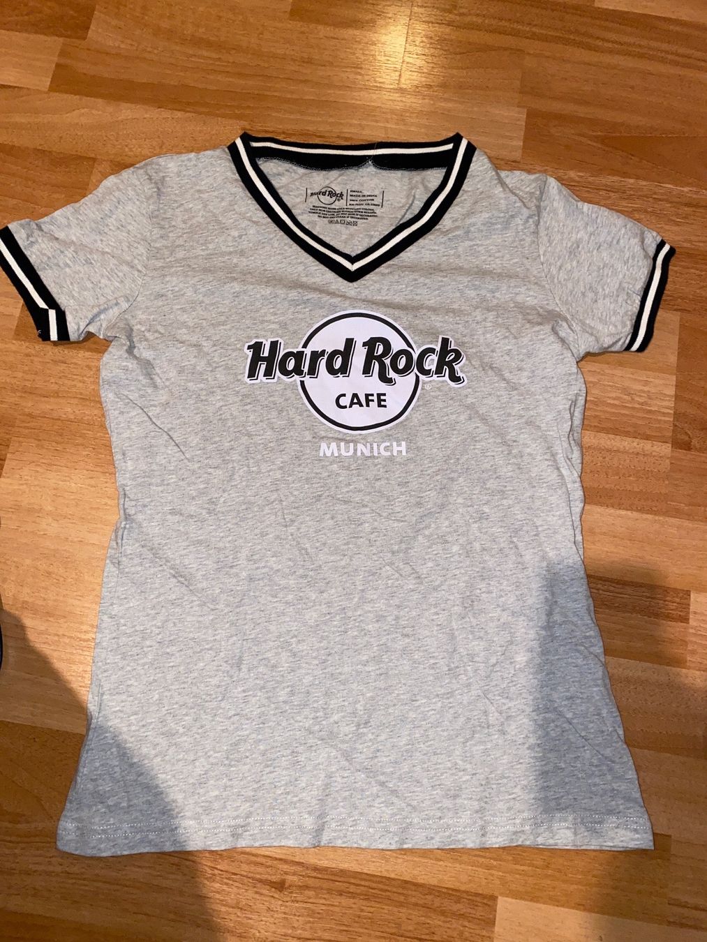Hard Rock Cafe T-shirt: T-Shirt Gr. S Hard Rock Cafe Munich – Usato da St.Gallen venduto da maierm01