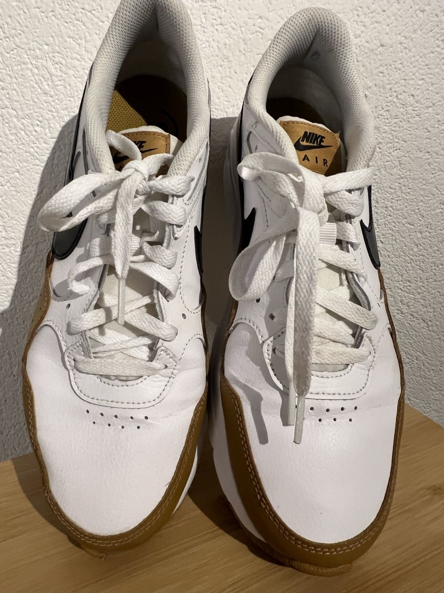 Nike Chaussures hommes: Baskets Nike air – D'occasion à St-Pierre-Clages par ste_xk6p 4