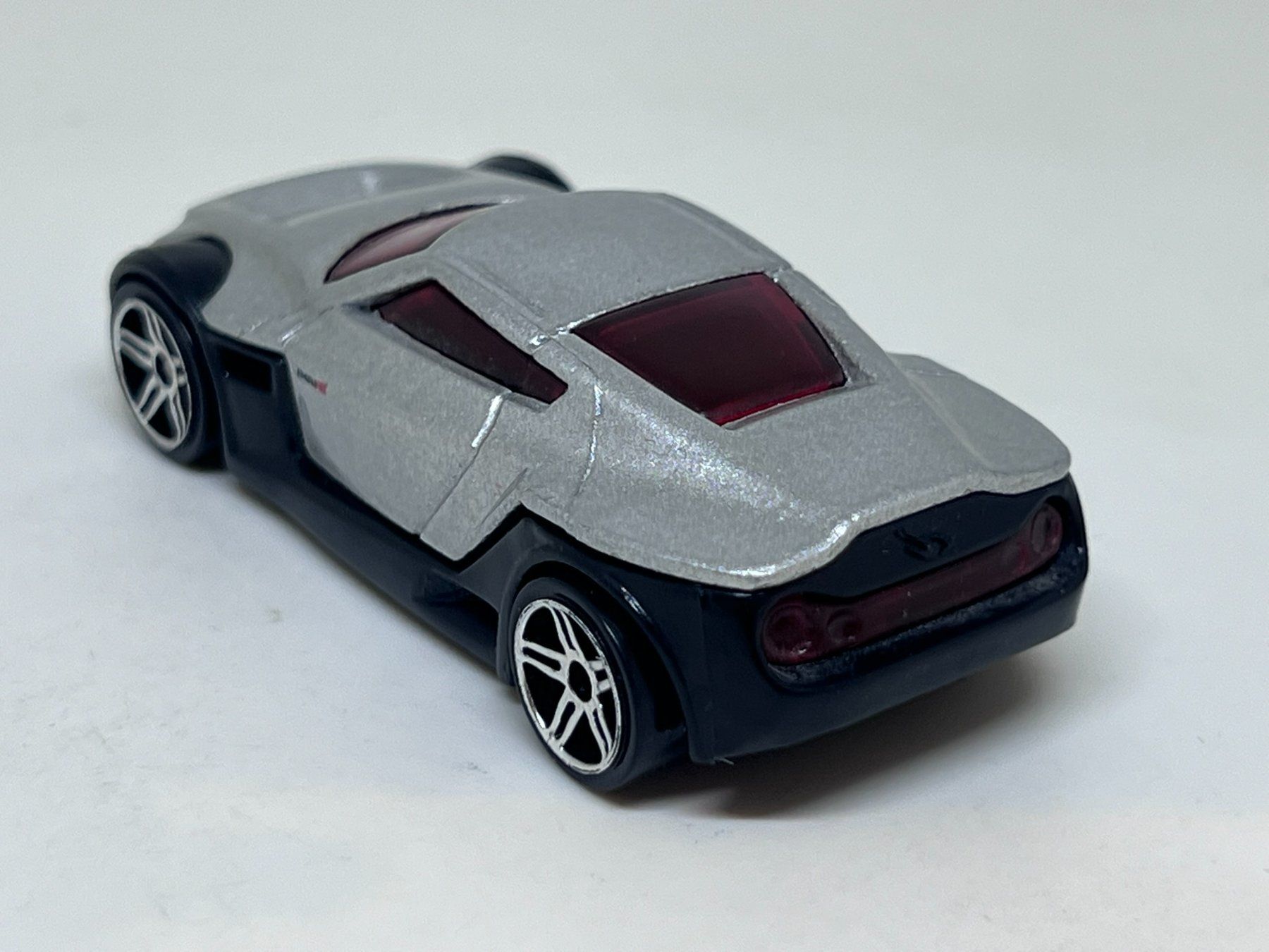 Hot Wheels Modellautos: Hot Wheels Symbolic #571 – Gebraucht aus Wildegg von LaaBoutique 2