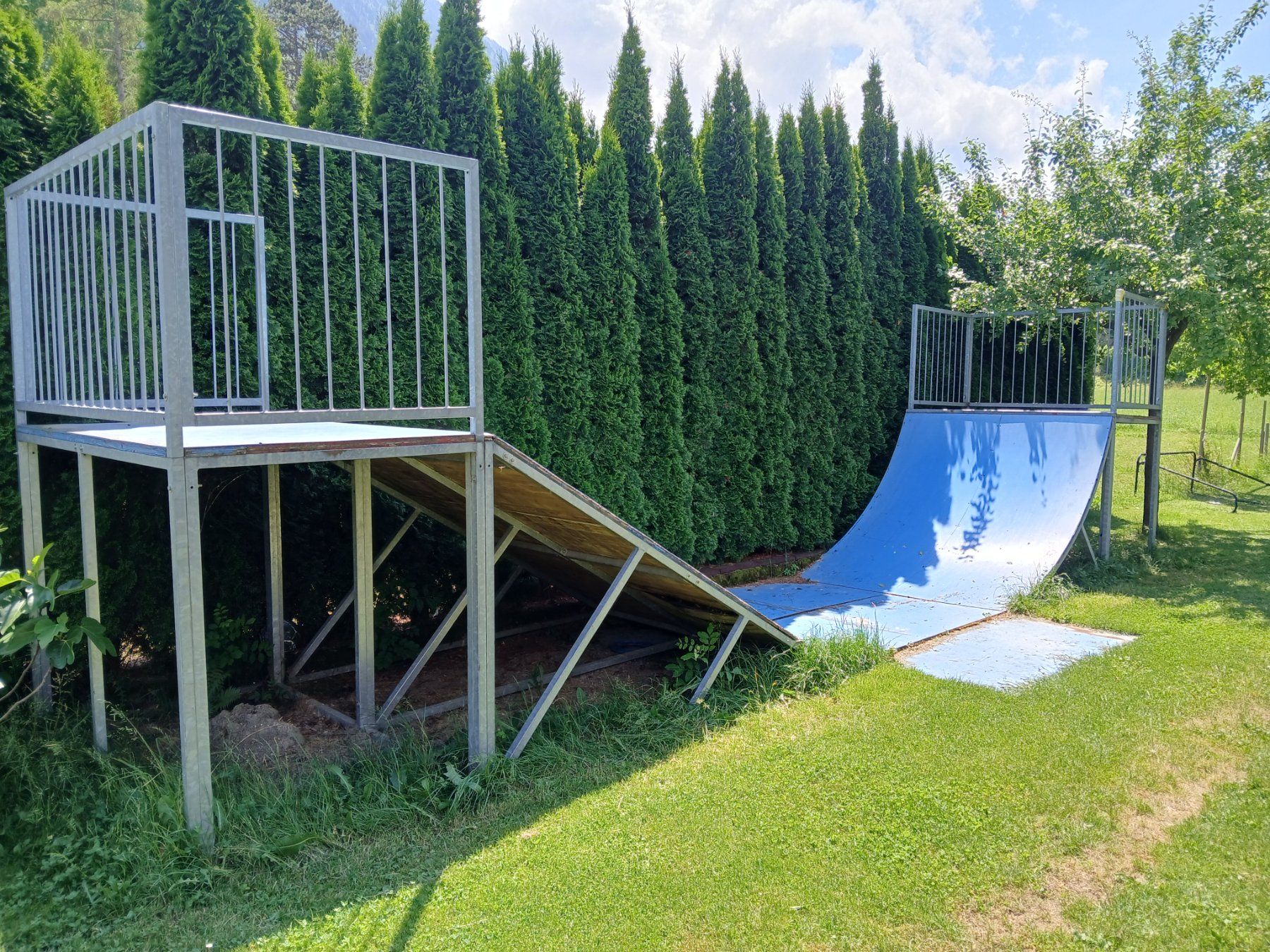 Skateboards: Halfpipe – Usato da Unterseen venduto da bike2016