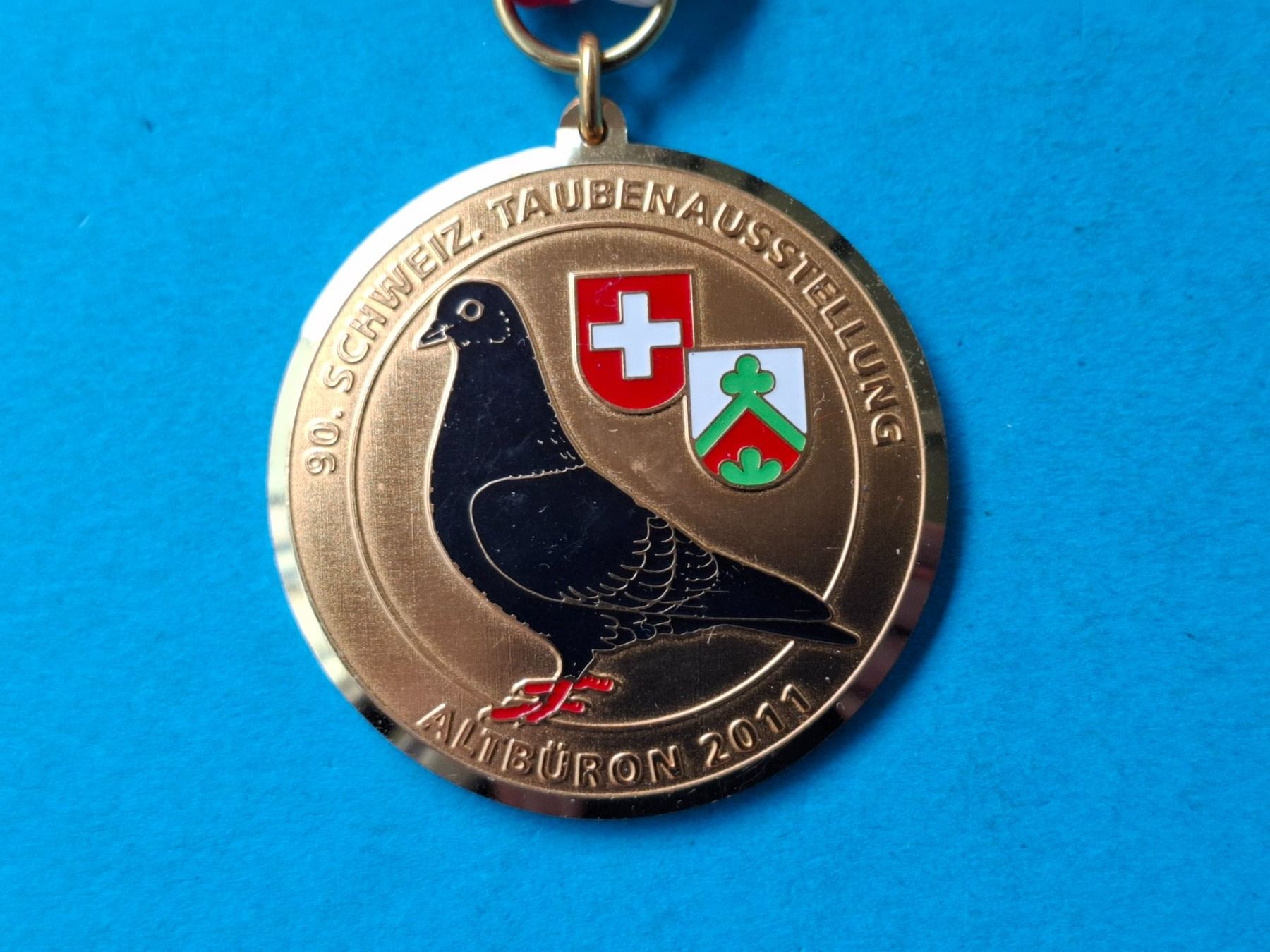 Medaglie: Tauben Altbüron 2011 (N191) – Usato da Schwanden GL venduto da Suvorov