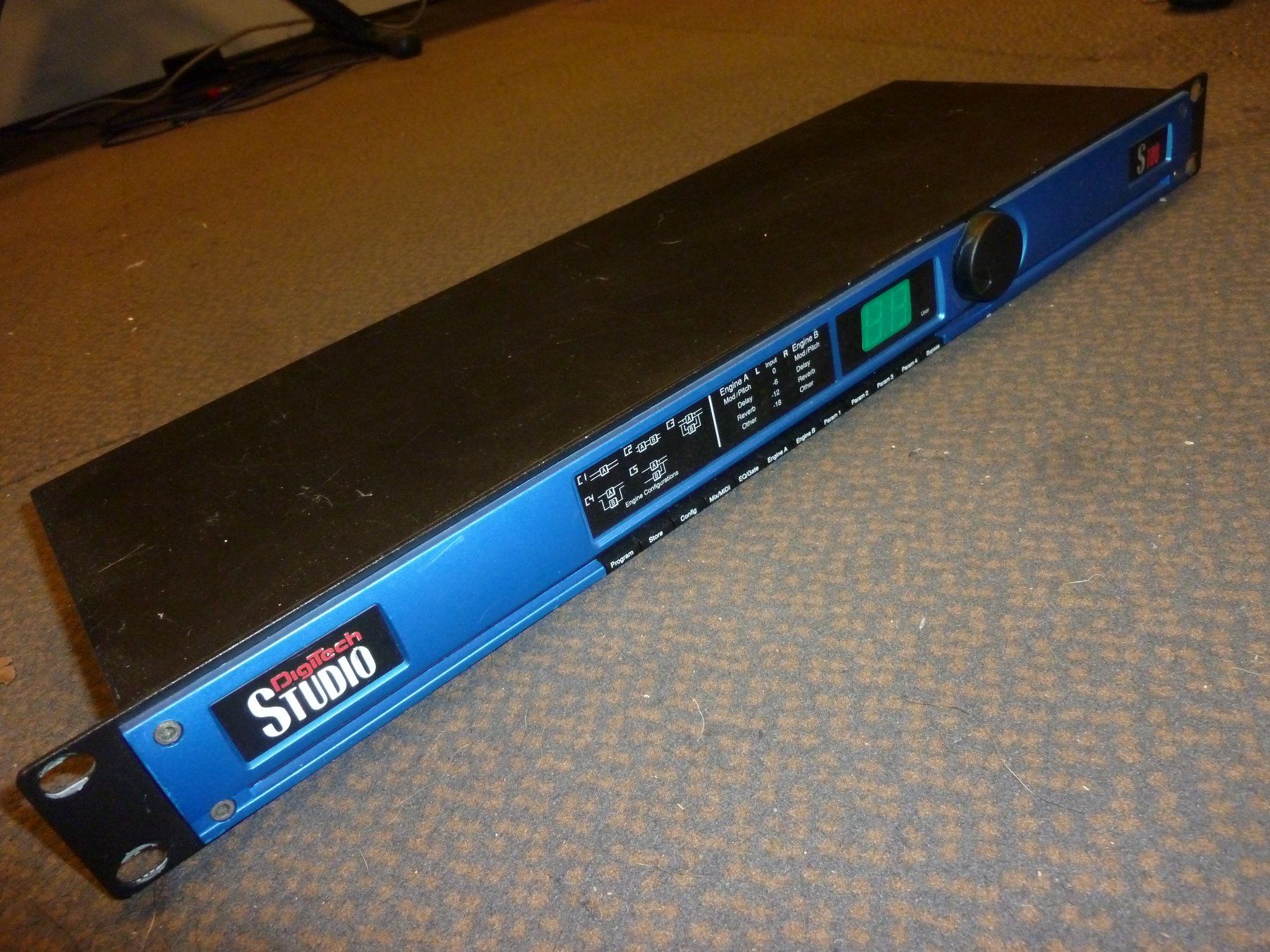 Strumenti musicali: Digitech S100 Multi-Effektgerät – Usato da Wenslingen venduto da FairlightCMI 1
