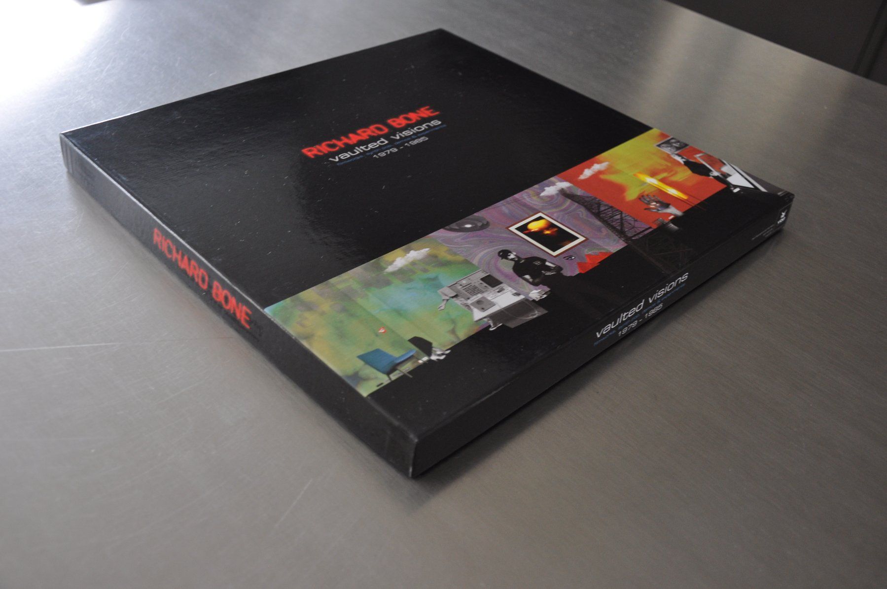 Schallplatten: RICHARD BONE BOX 3LPS + 7 VAULTED VISIONS - VINYL ON DEMAND – Neu (gemäss Beschreibung) aus Sion von jaipur1401