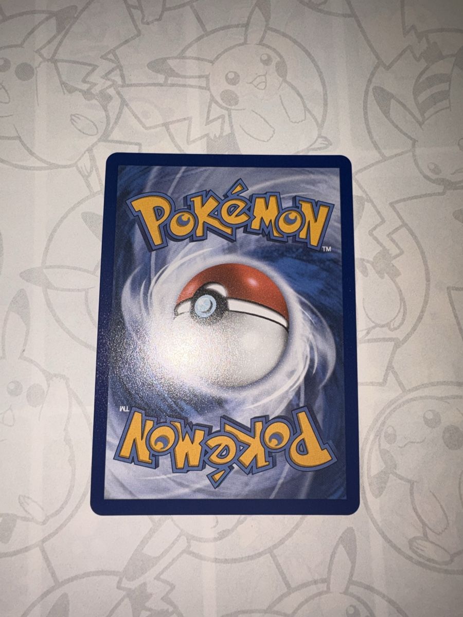 Pokémon Cartes à collectionner: Baggiguane AR du set 30e anniversaire  – D'occasion à Crans-Montana par mel_tj7g 1