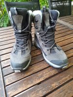 CHAUSSURES DE RANDONNÉE. Pointure 40