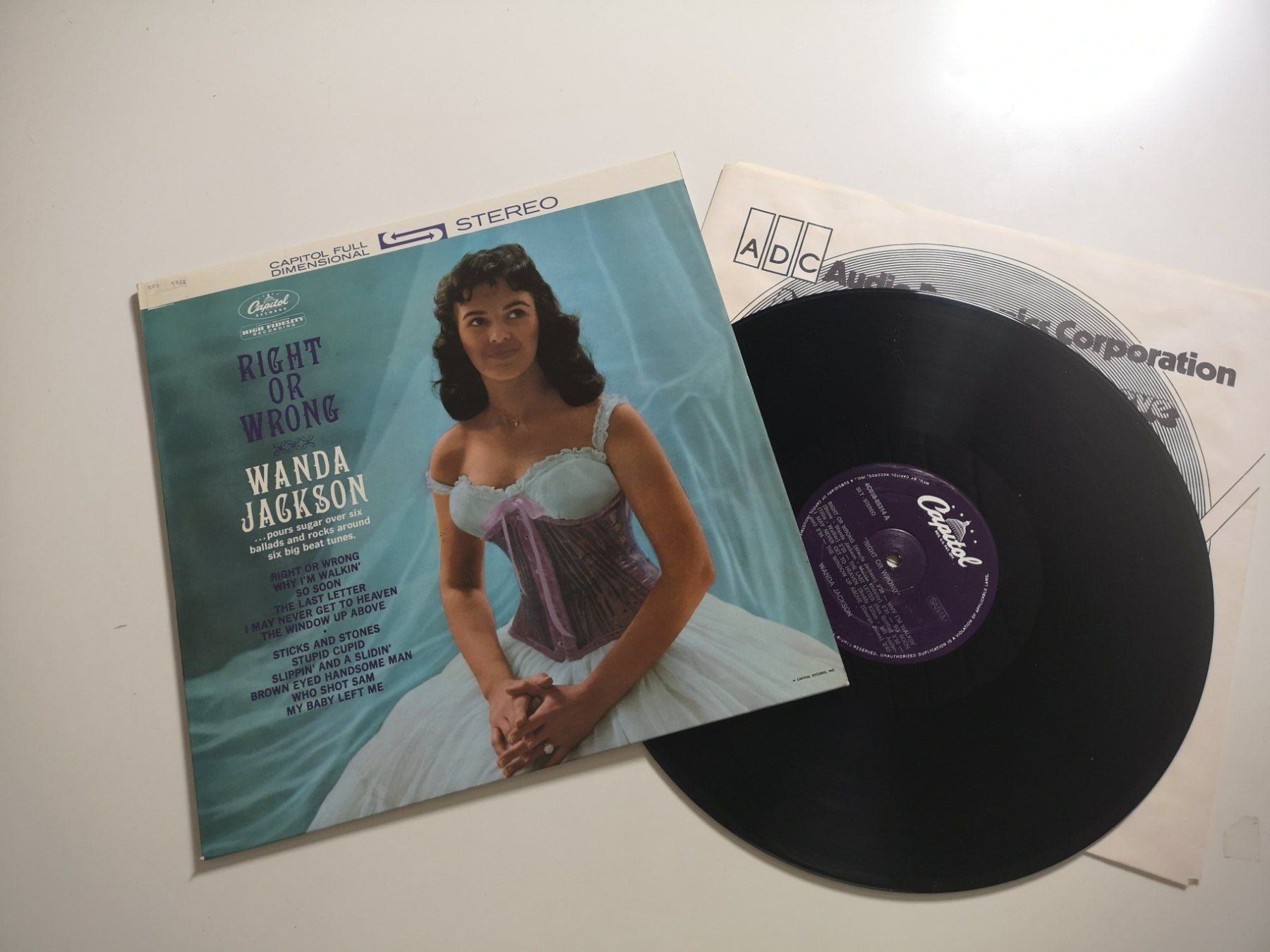 Dischi in vinile: Wanda Jackson – Right Or Wrong – Usato da Grafenried venduto da House-of-Oldies
