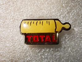 Ansteckpin 4: Avis Total