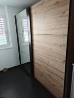 Schwebetürenschrank mit Spiegel Front Eiche Nachbildung B...