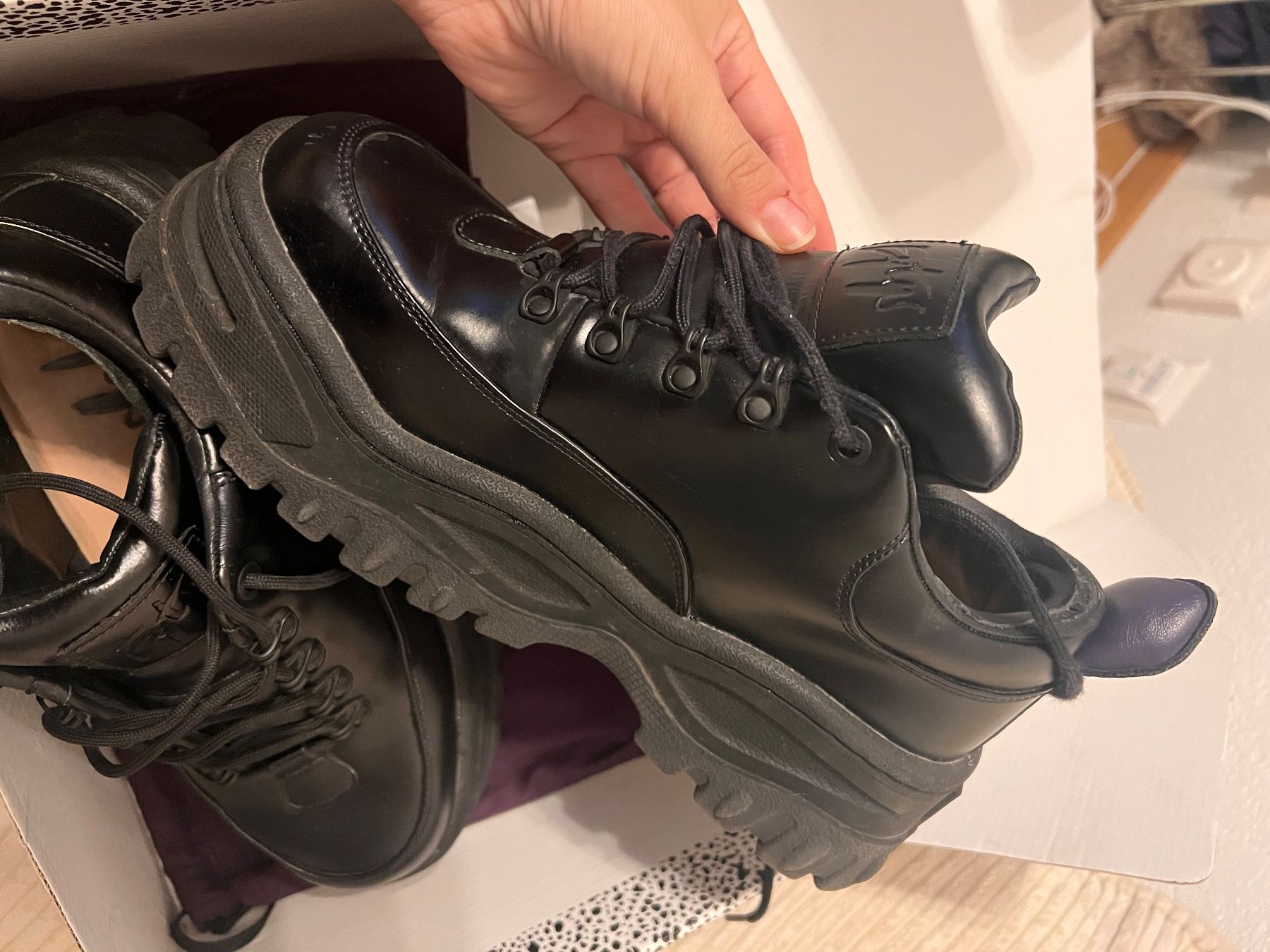 Scarpe da uomo: Eytys Angel Black Leather / cuir noir – Nuovo (secondo la descrizione) da Sion venduto da dal_gv6l 6