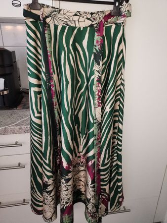 Frühlingsrock: Grüne Animal Print Wickelrock, Grösse One siz
