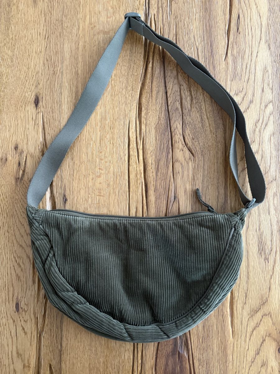 Uniqlo Borse: Halfmoon Bag - Uniqlo – Nuovo (secondo la descrizione) da Burgdorf venduto da nib_zf7z