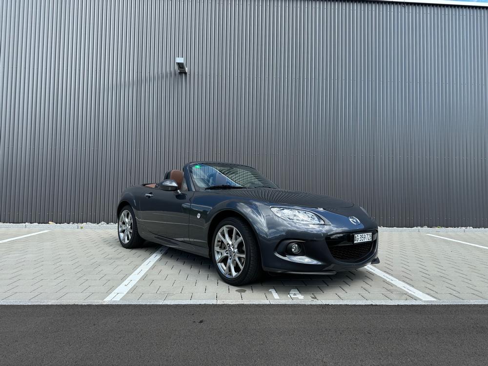 Wunderschöner Mazda MX-5 Roadster 1.8 Tanoshi zu verkaufen