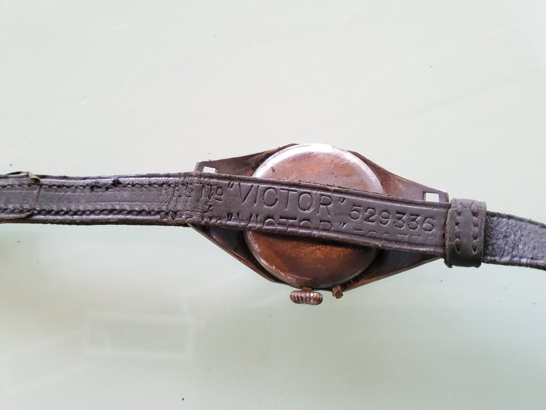 Uhren: Montre bracelet mécanique  – Defekt aus Malleray von Broc-Mo 4