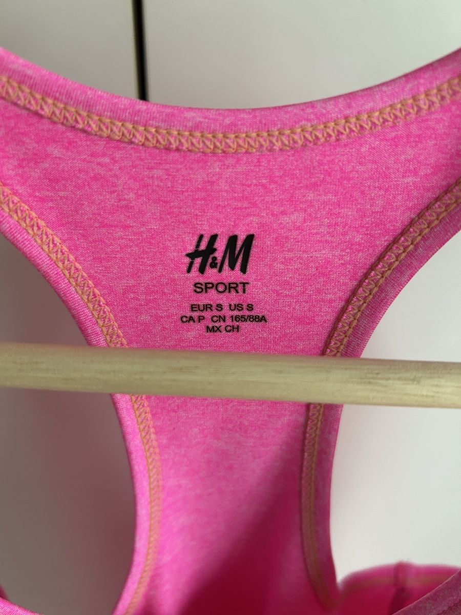 H&M Top: H&M Sport Top Pink Gr. S – Usato da Zürich venduto da Lolaa123 2