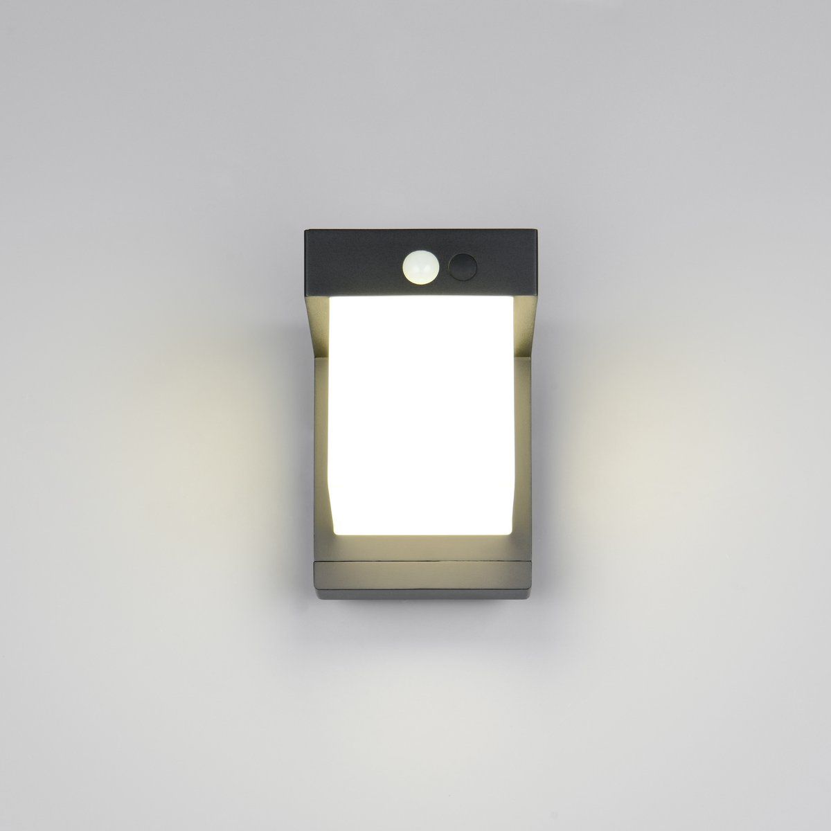 Lampade: LED Aussen Wandleuchte, 14 cm x 10 cm – Nuovo (secondo la descrizione) da Kreuzlingen venduto da Smart-Light 2