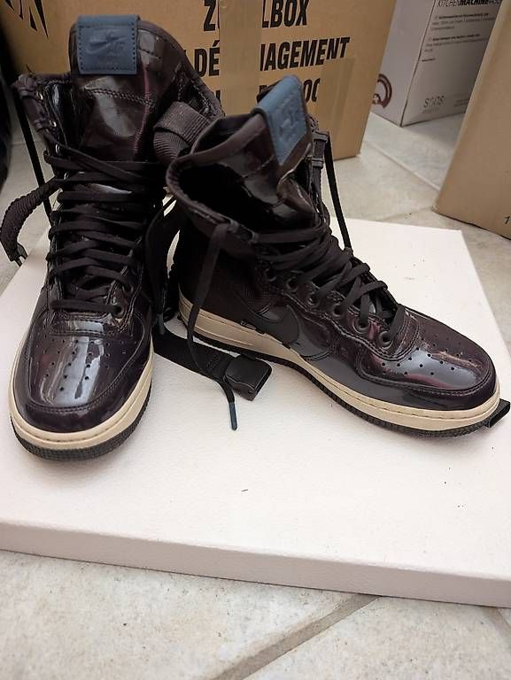 Herrenschuhe: Basket Nike  – Gebraucht aus Athenaz (Avusy) von che_6dfd