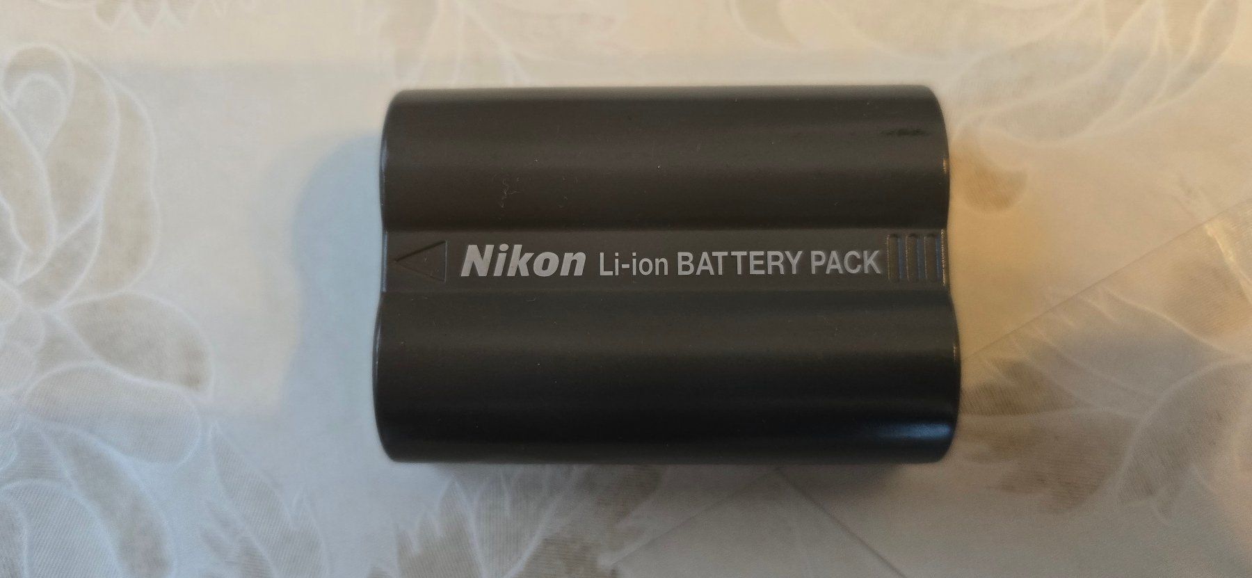 Nikon Kamera: Nikon D200 + 2 accus + chargeur – Gebraucht aus La Tour de Peilz von Helvetica-Raw 5