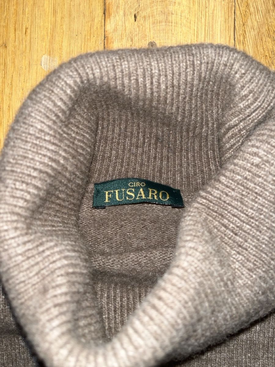 Maglioni & Felpe: Rollkragenpullover  – Usato da Basel venduto da Buechermensch 1