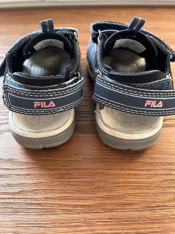 Fila Scarpe per ragazzi: Sandalen Fila Gr. 27 – Usato da Selzach venduto da lua_22sv 1