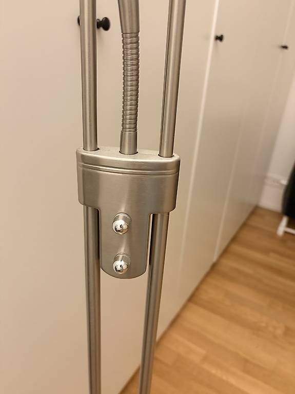 Lampade: Stehlampe  – Usato da Zürich venduto da Sandraastoll 2