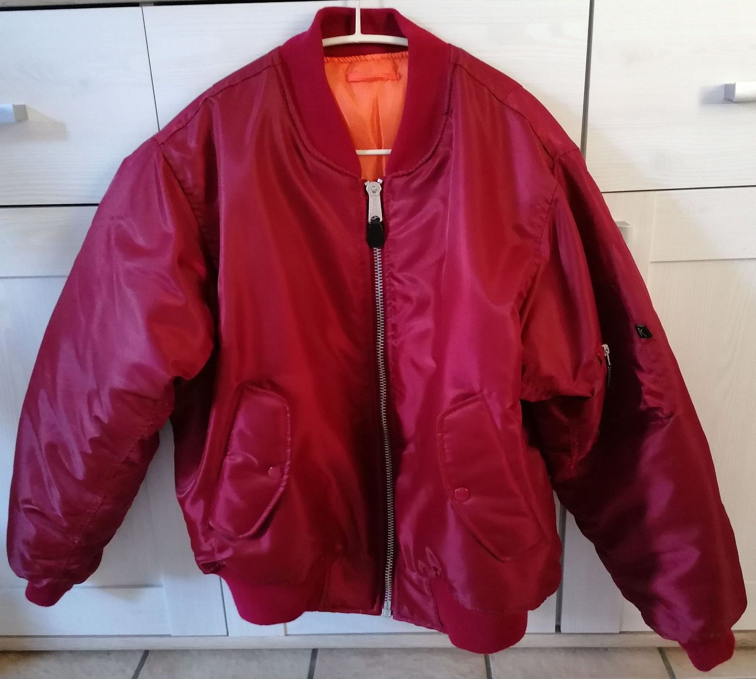 Giacche: Bomberjacke - Pilotenjacke - rot - Rothco - grösse S – Nuovo (secondo la descrizione) da Oberurnen venduto da mackrokodile