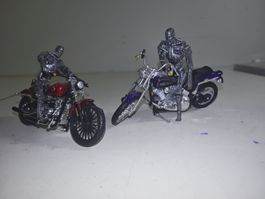 2 Terminator auf Harley Davidson - Top Zustand! (nov638)