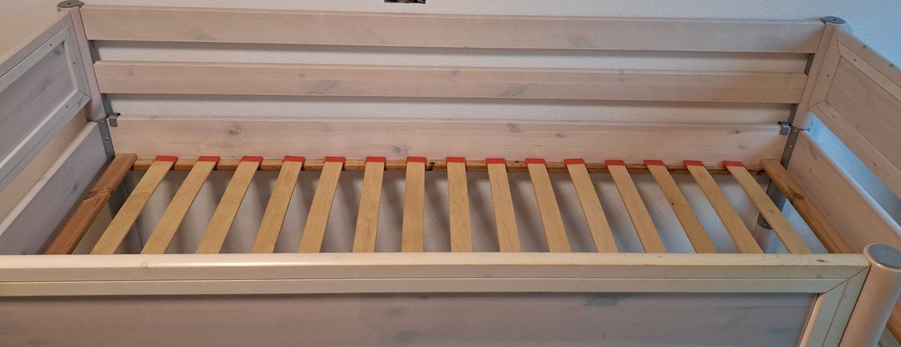 Flexa Letti: Halb-Hochbett Flexa / Kiefer weiss – Usato da Luzern venduto da Salemanlu 8