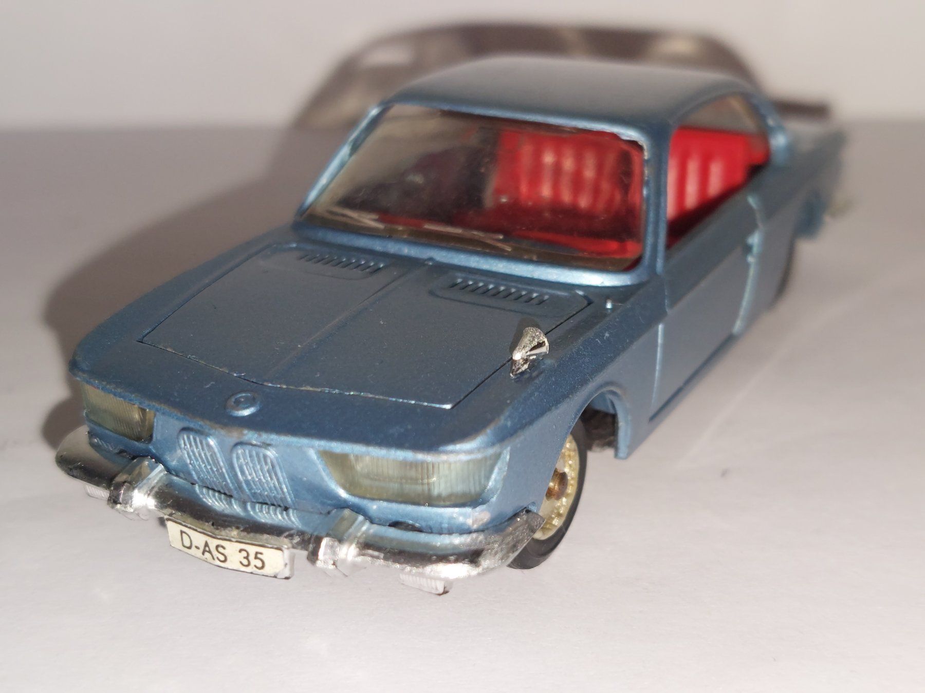 BMW Modellini d'auto: BMW 2000 CS 1:43 Märklin – Usato da Diegten venduto da isetta590