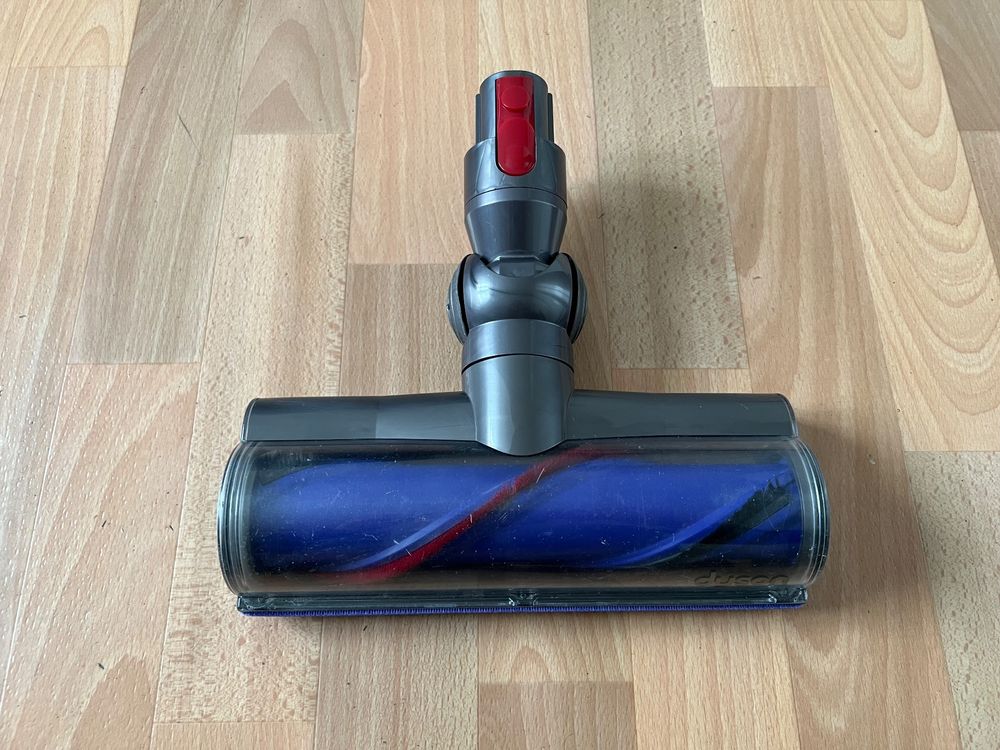 Dyson V8 Ohne Ladegerät Kabelloser Staubsauger Kaufen auf Ricardo