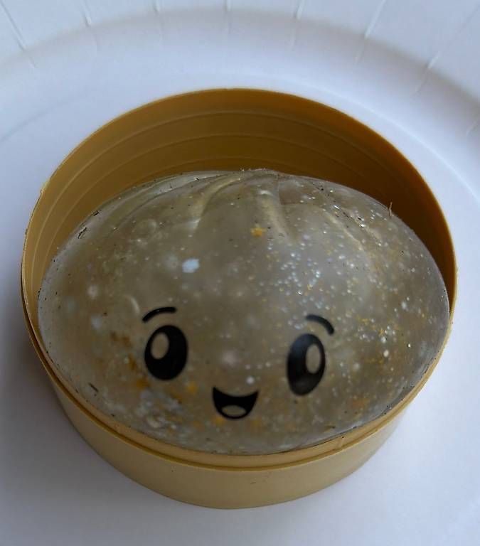 Spielzeuge: Squishi Dumbling Surprise Gold – Gebraucht aus Gisikon von Ghilardi1990